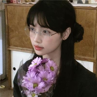 两极对立